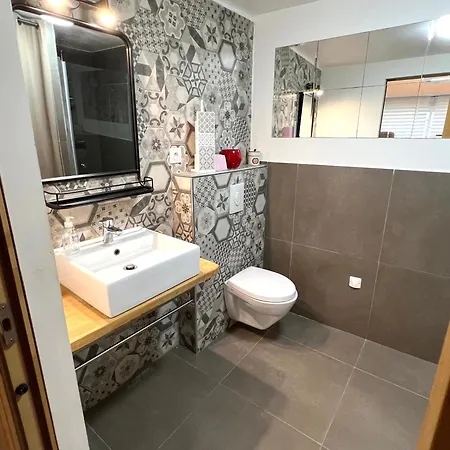 Apartament Maison De Village *