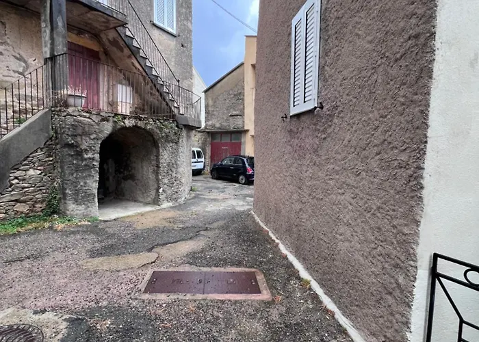 Appartement Maison De Village